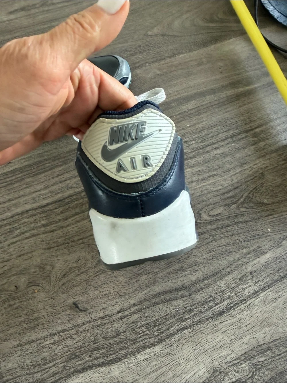 Nike Teen Nike Max Leather Sneakers in Black & Gray